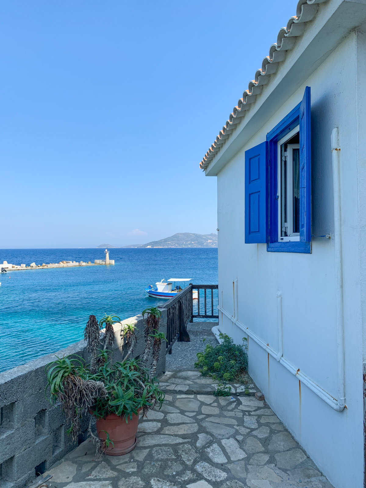 samos co zobaczyc gdzie jesc