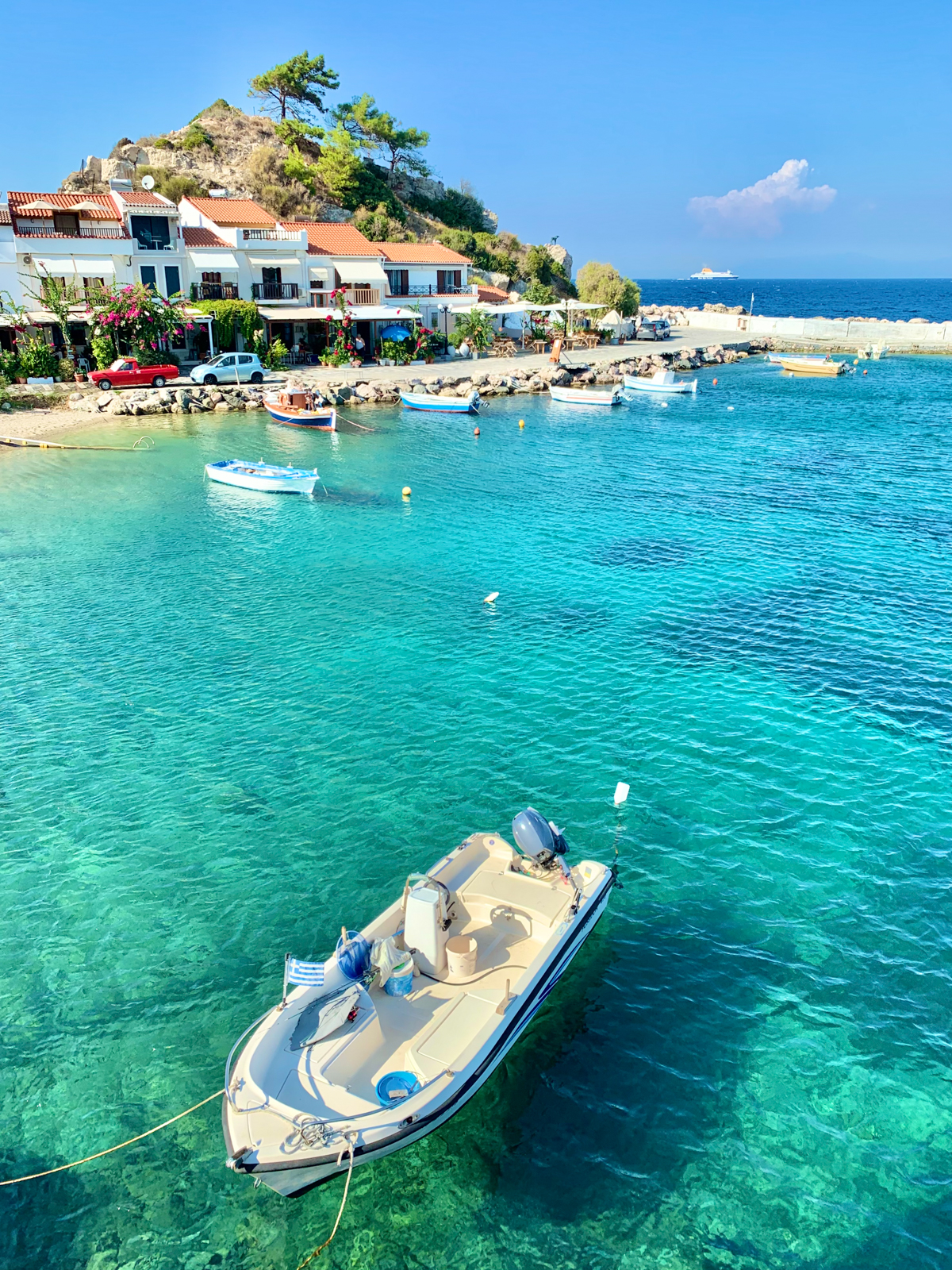 samos co zobaczyc gdzie jesc